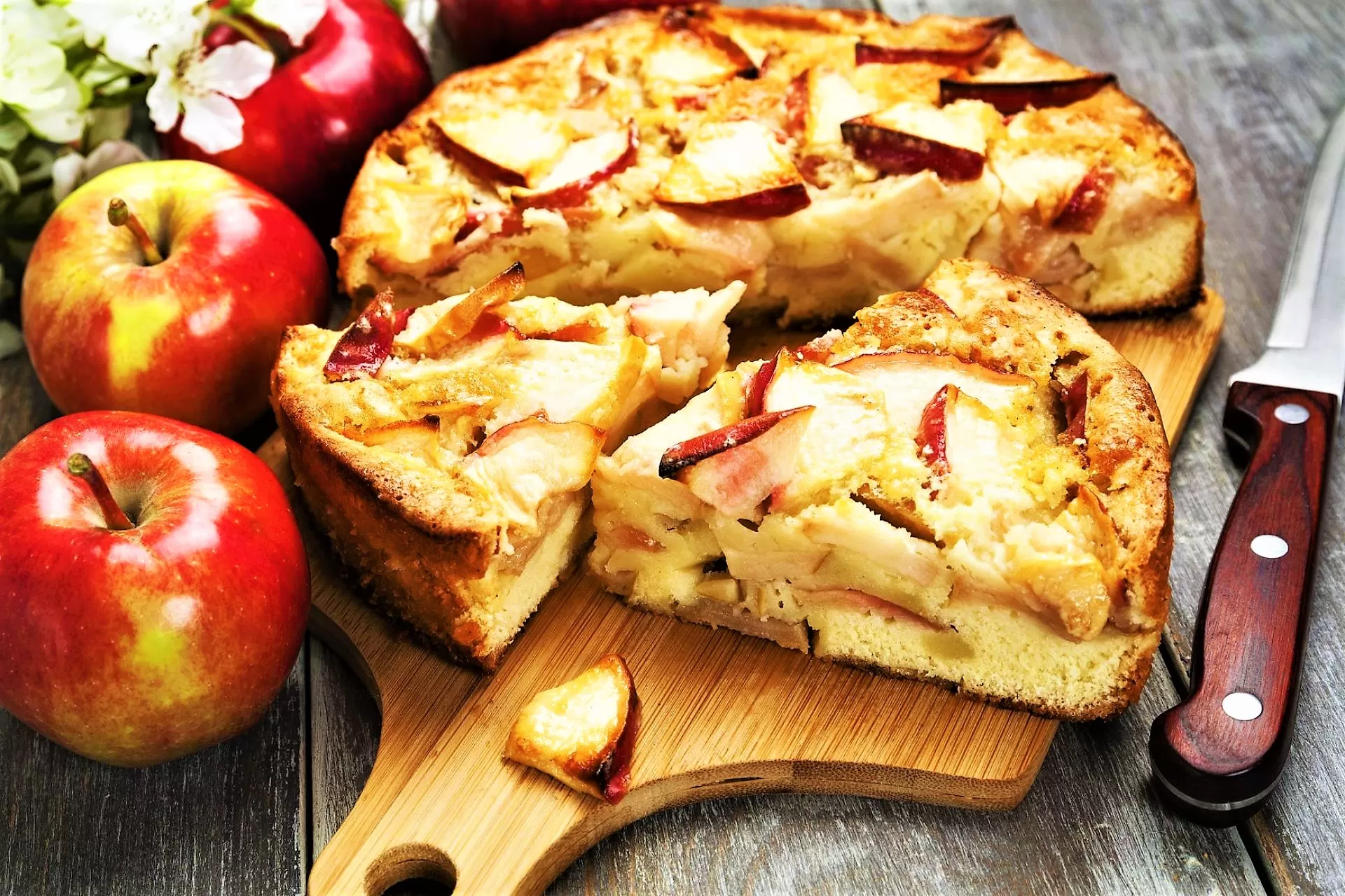 Самый простой рецепт яблочного пирога