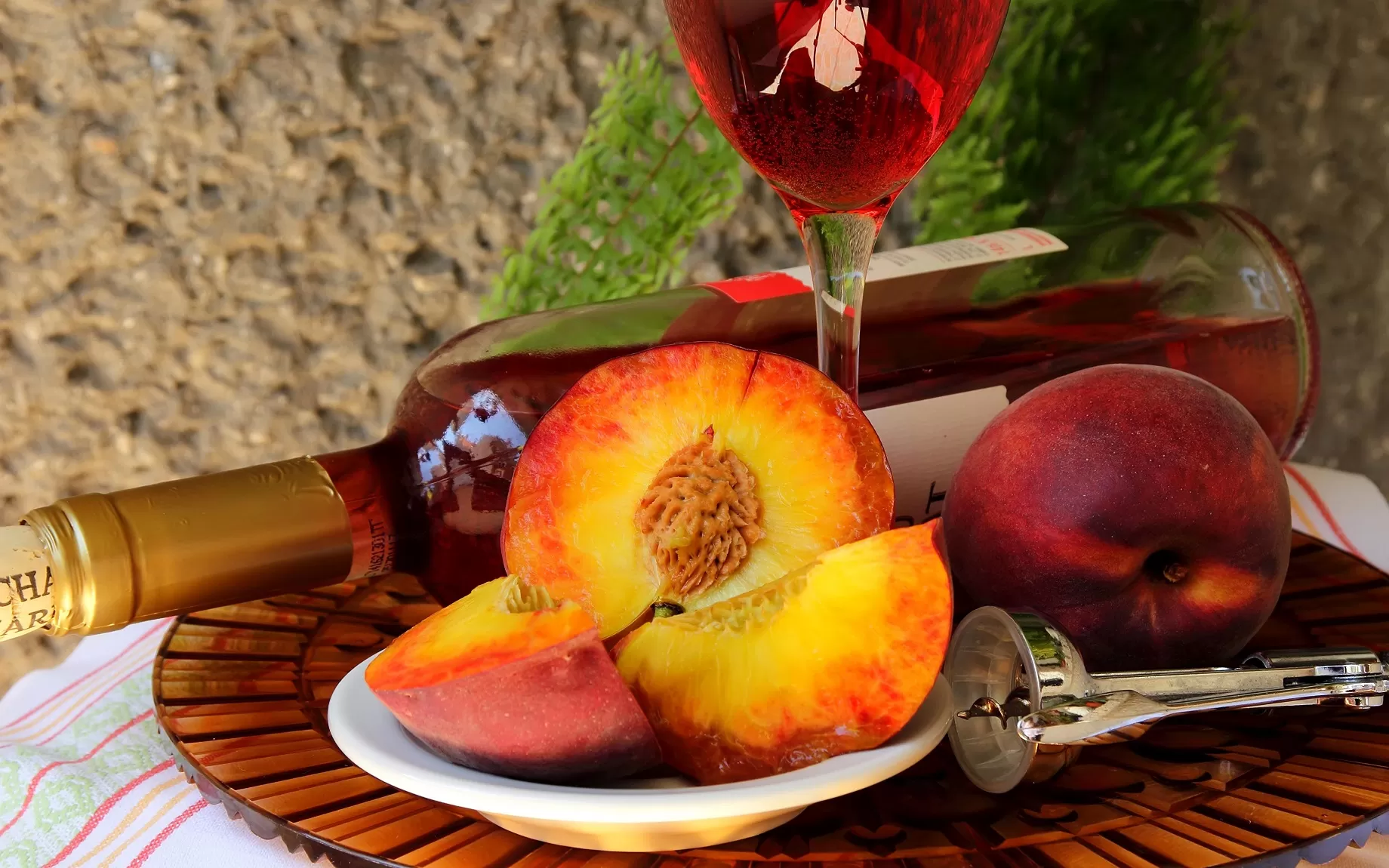 Персиковый десерт без выпечки